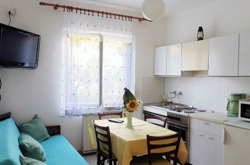 Photo 14 - Angelo Apartment, in the Quiet Part of Porec, With air Conditioned (max.5 People