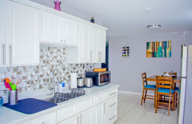 New Kingston Corporate Apts at Donhead - Photo 26