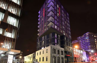 Foto 1 - Ramada Suites By Wyndham Victoria Street West