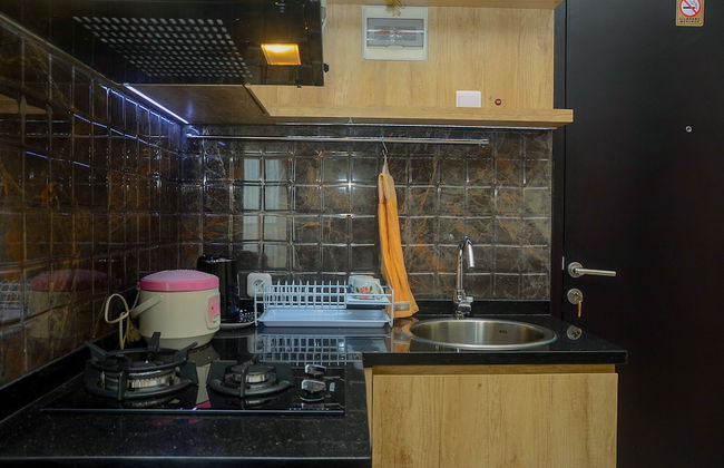 Comfortable and Beautiful 1BR Apartment at Atlanta Residence - Photo 8