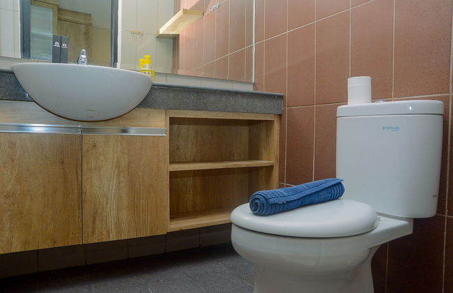 Comfortable and Beautiful 1BR Apartment at Atlanta Residence - Photo 16