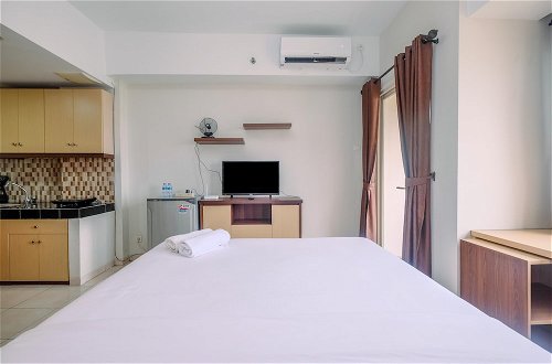 Photo 4 - Comfort Living Studio at Margonda Residence 5 Apartment