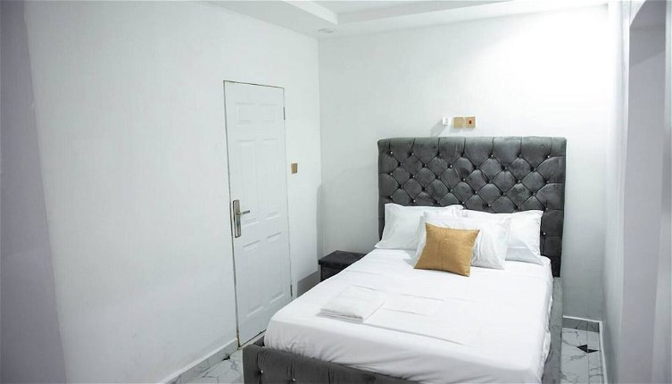 Photo 1 - Lovely One-bed Apartment Located in Abuja