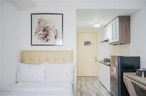 Photo 1 - Strategic Studio Apartment with Extra Bed at M-Town Residence