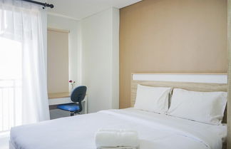 Photo 1 - Minimalist and Comfy Studio Springwood Apartment