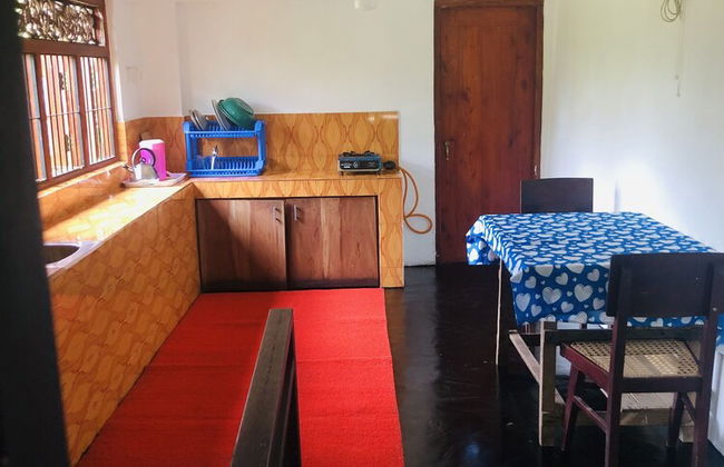 Thaaru Guest - Photo 13