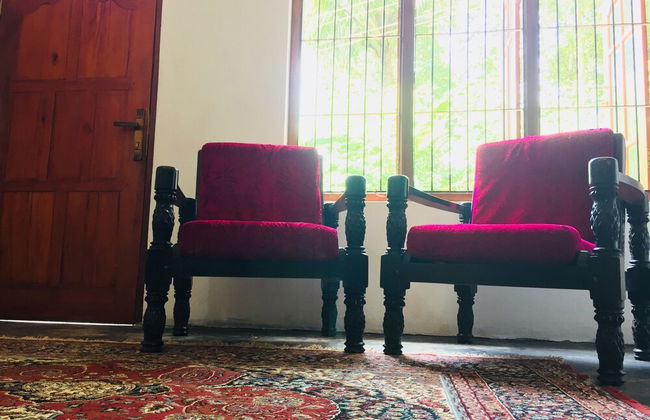 Thaaru Guest - Photo 20
