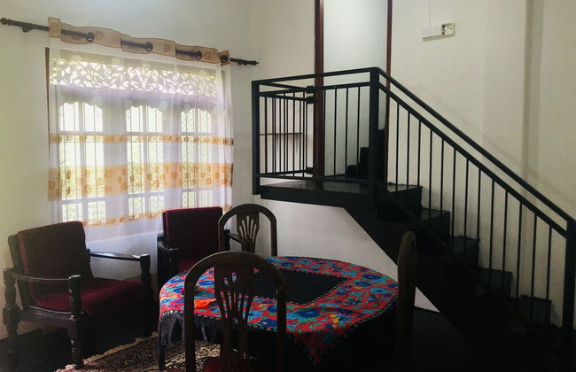 Thaaru Guest - Photo 17