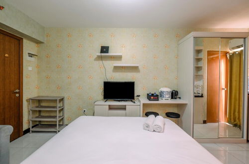 Photo 17 - Relax And Homey Studio Room At Cinere Resort Apartment