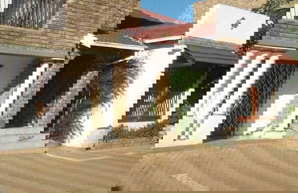 Amandahill Guest House - Photo 1