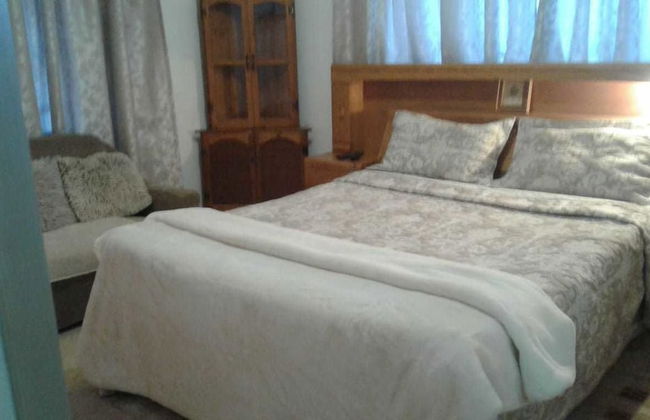 Amandahill Guest House - Photo 5