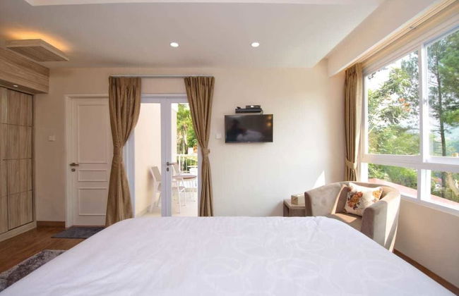 Villa Kota Bunga Puncak 4 Bedroom - Foto 19