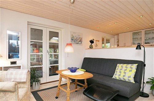 Photo 6 - 5 Person Holiday Home in Hojslev