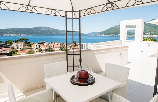Foto 1 - Luxurypenthouse sea View Pooll Ivy House Tivat