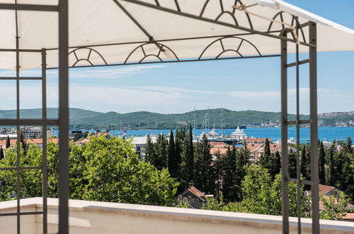 Photo 14 - Luxurypenthouse sea View Pooll Ivy House Tivat