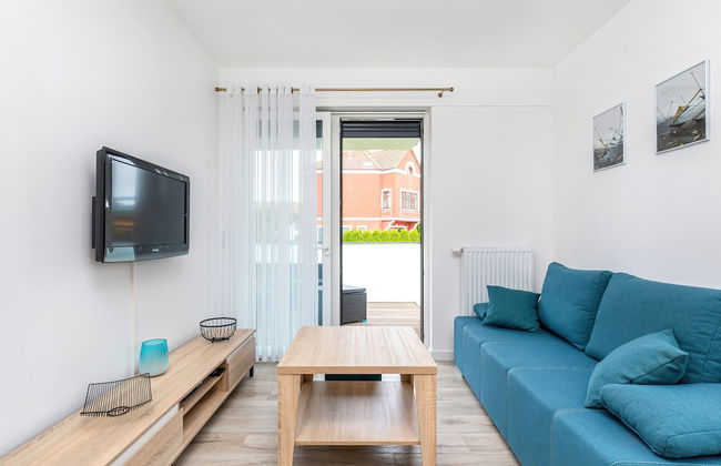 Sunny Rewal Apartments by Renters - Foto 25