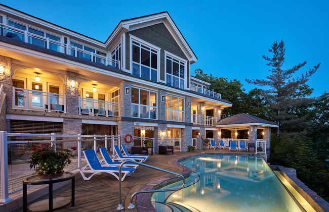 Touchstone Resort - Photo 1