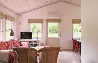 Foto 1 - 6 Person Holiday Home in Dronningmolle