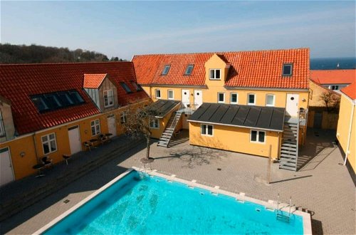 Photo 3 - 6 Person Holiday Home in Gudhjem