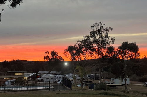 Photo 35 - Broken Hill Outback View Holiday Park