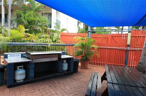 Photo 36 - Coconut Grove Holiday Apartments