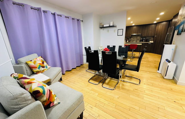 P1 - Private Hot Tub - 3 Bedroom Home - Mountain View - Foto 1