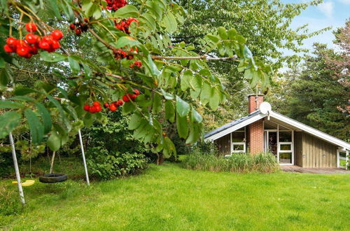 Foto 14 - Wooden Holiday Home in Jutland near Sea