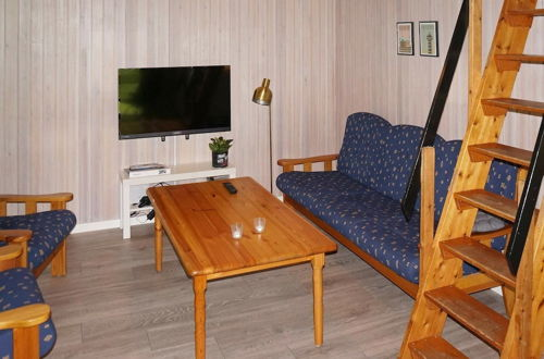 Photo 7 - 6 Person Holiday Home in Tjornarp