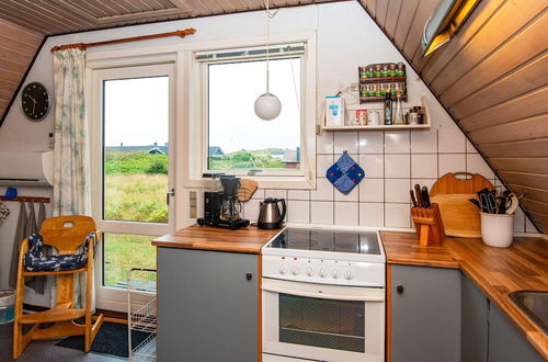 Photo 7 - 6 Person Holiday Home in Hvide Sande