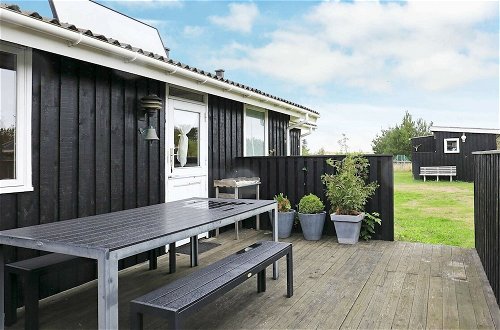 Photo 17 - 6 Person Holiday Home in Frederikshavn