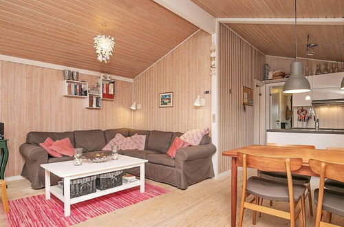 Photo 2 - 6 Person Holiday Home in Frederikshavn