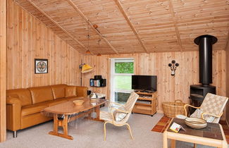 Photo 2 - 4 Person Holiday Home in Esbjerg V