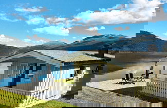 Foto 1 - 4 Person Holiday Home in Utvik-by Traum