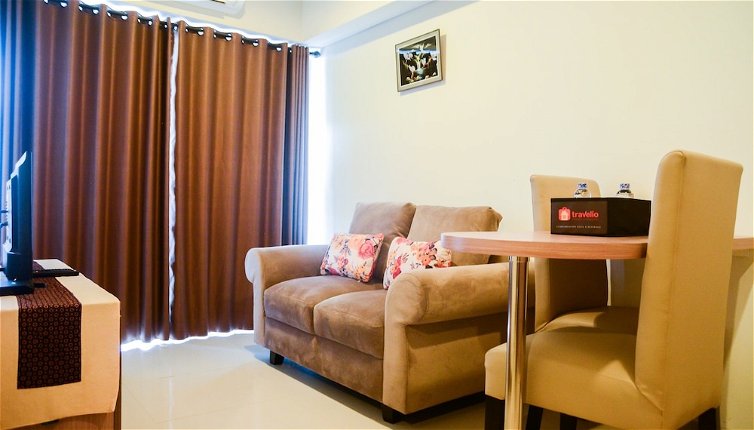 Photo 1 - Cozy 1BR H Residence Apartment near MT Haryono