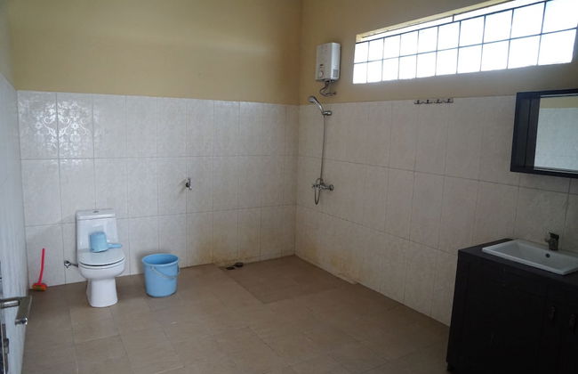 Aldeoz Ciater Cikole Villa Subang - Foto 9