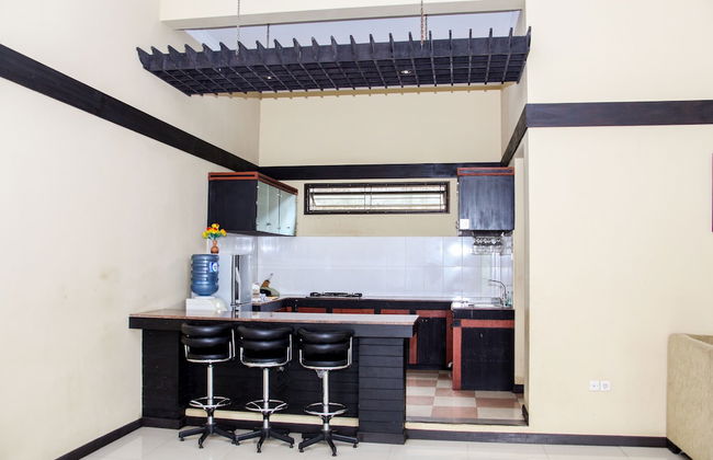 Aldeoz Ciater Cikole Villa Subang - Foto 5