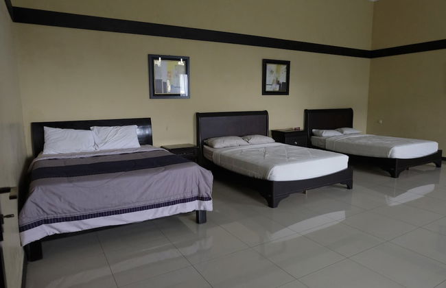 Aldeoz Ciater Cikole Villa Subang - Foto 3