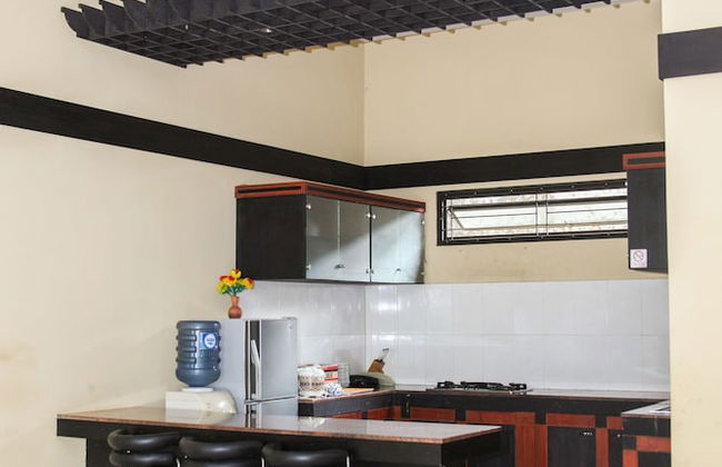 Aldeoz Ciater Cikole Villa Subang - Foto 6