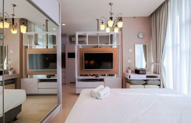 Brooklyn Alam Sutera Studio Apartment with Sofa Bed - Foto 9