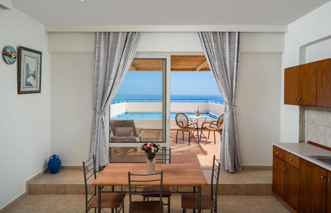 Stegna Sunrise Suite Sleeps 4 Pool - Foto 11