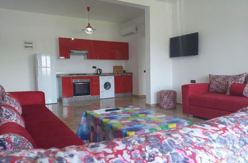 Foto 6 - Luxurious Apartment Fully Equiped