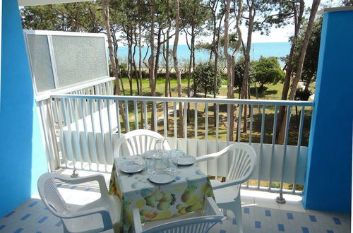 Foto 1 - Enjoy a sea View Terrace Near the Beach