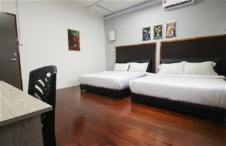Photo 3 - Comfortable Family Room for 4 People in Kuching With Ac - Amida Point Services