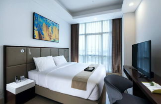 Photo 2 - Two-bedroom Executive Serviced Apartment Oakwood Suites La Maison