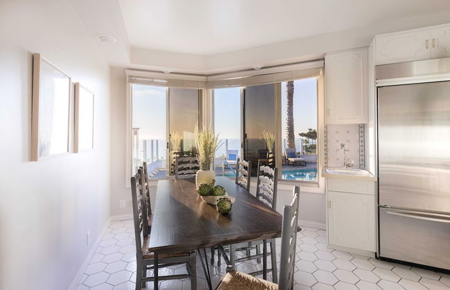 Vista by Avantstay Stunning Estate w/ Views of the Pacific Ocean Pool & Spa - Photo 13