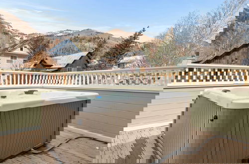 Photo 24 - Legacy House by Avantstay Beautiful 4bdr Home in Great Location w/ Hot Tub