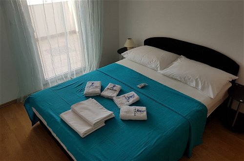 Photo 2 - 2 Bedroom Apartment Marko With Terrace and sea View