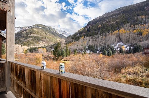Photo 15 - Sugarloaf by Avantstay Telluride Home In Great Location Near the Slopes