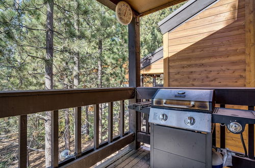 Photo 5 - Pinegrove by Avantstay Beautiful Villas Condo Just Outside Tahoe City