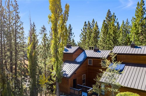 Foto 20 - Pinegrove by Avantstay Beautiful Villas Condo Just Outside Tahoe City